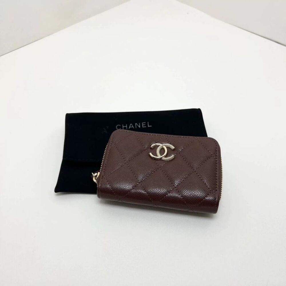 Chanel Women Pre-Loved Bag Brand New Condition